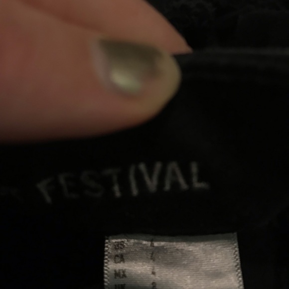 American Eagle distressed shorts - Picture 7 of 7